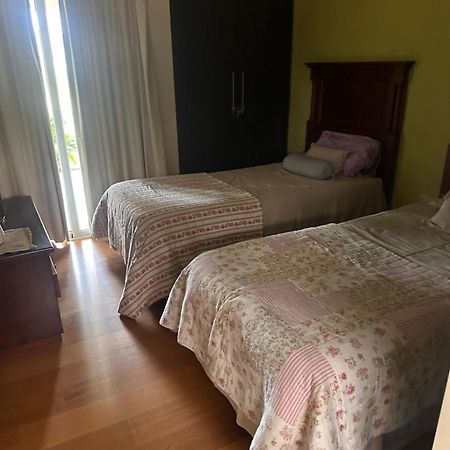 Casa 6 A Malibu 3Km Del Aeropuerto Podes Dejar Tu Auto Villa Allende Exterior foto