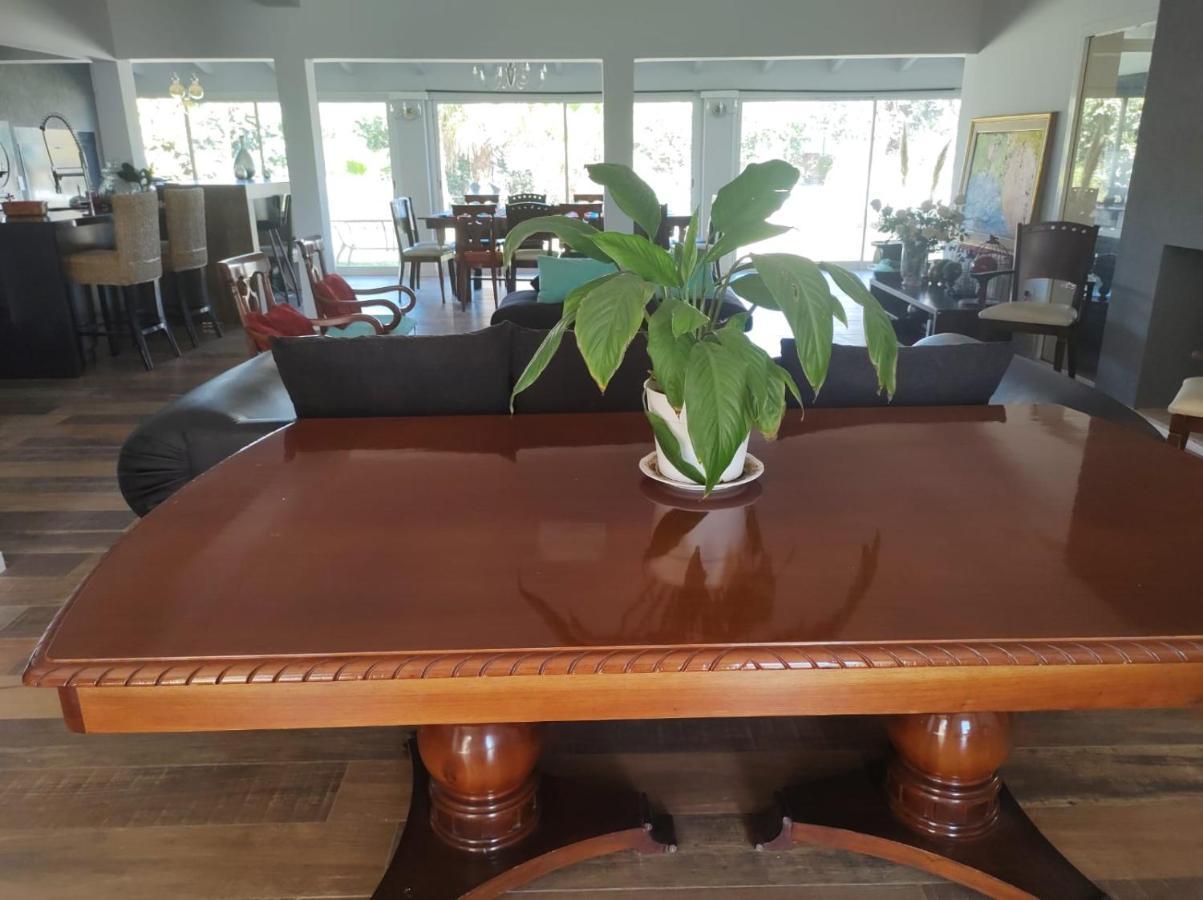 Casa 6 A Malibu 3Km Del Aeropuerto Podes Dejar Tu Auto Villa Allende Exterior foto